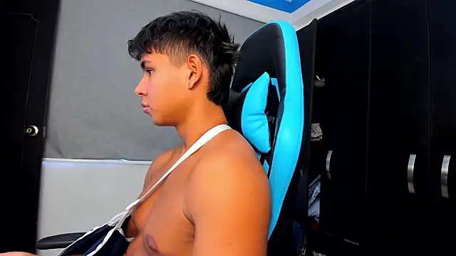 Bray Kevin online show from 10-04-25, 03:02