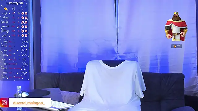 Snapshot of Demian_cute18 chatting on 03-17-25, 11:46 Demian cute18 online show from 03-17-25, 11:46