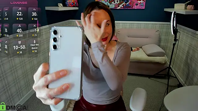 Jaqueline Richardson online show from 12-16-25, 09:57