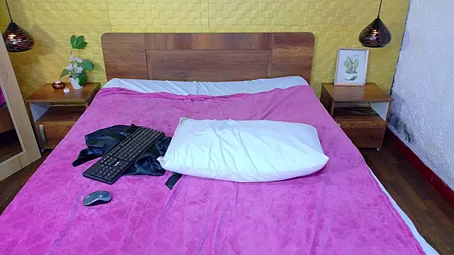 Mrs booty online show from 02-12-25, 05:26