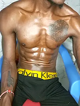 mgmonako online show from 04-12-26, 07:33