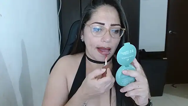 Snapshot of natashasmithe chatting on 11-09-25, 08:24 natashasmithe online show from 11-09-25, 08:24