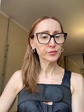 LauraDavis online show from 04-15-26, 12:53