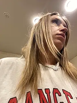 StasyWood online show from 02-17-25, 01:36