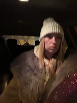 Snapshot of StasyWood chatting on 02-01-26, 12:53 StasyWood online show from 02-01-26, 12:53