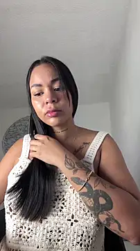 IsabelaVanegas  online show from 11-06-25, 02:32