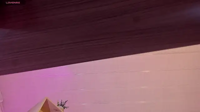 Tiarha online show from 01-24-25, 07:51