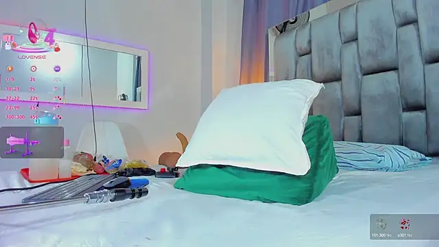 Antonellahorny69 online show from 09-09-25, 06:50