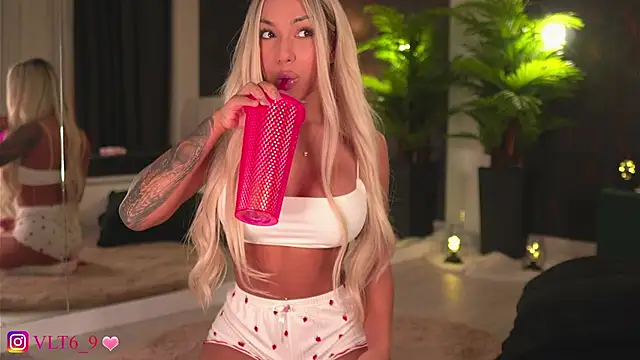 violettabunny03 online show from 01-09-26, 11:55