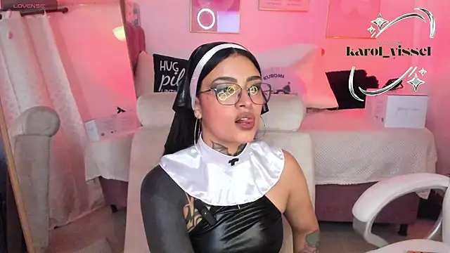 Hinataw33d01 online show from 10-31-25, 04:31