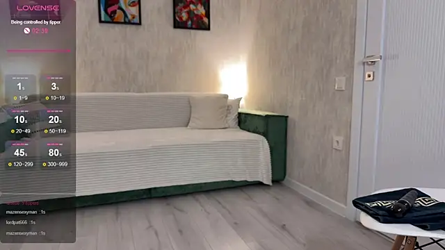 Monika Taylor17 online show from 12-15-24, 06:04