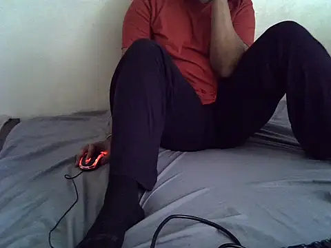 Crystal  Gee online show from 09-10-25, 10:14