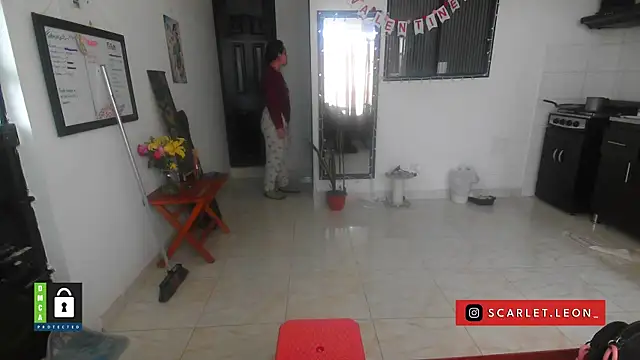 Scarletleon77 online show from 02-12-26, 02:06