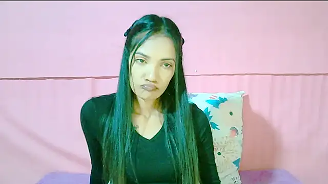 Snapshot of 1SweetIndian chatting on 05-07-26, 10:18 1SweetIndian online show from 05-07-26, 10:18
