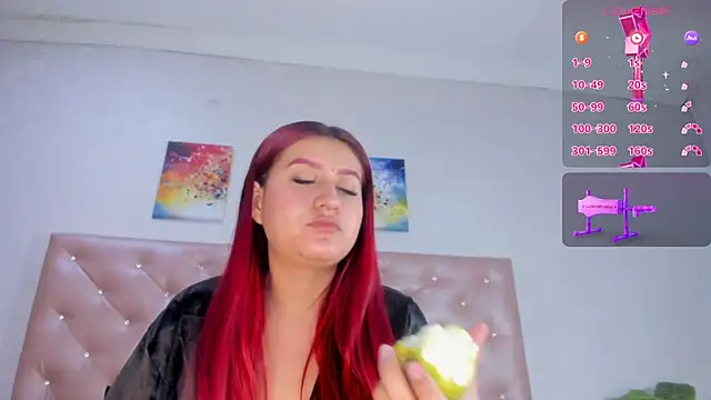 Snapshot of paulinasaeEnz chatting on 09-25-25, 01:17 paulinasaeEnz online show from 09-25-25, 01:17