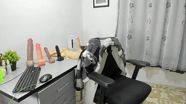 MelissaaCortes online show from 01-13-26, 02:48