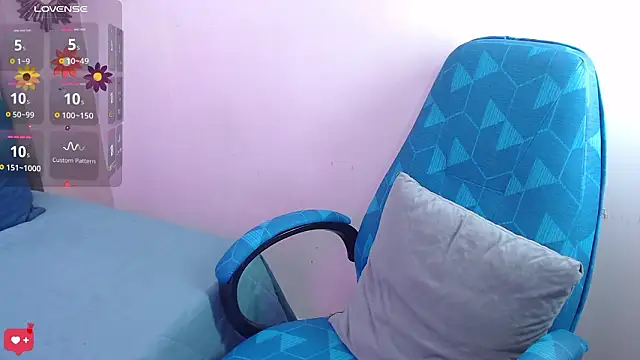 Snapshot of Erika_Stevens chatting on 02-06-26, 03:41 Erika Stevens online show from 02-06-26, 03:41