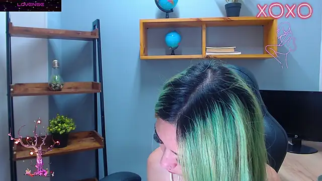 Erika Stevens online show from 10-30-25, 02:36