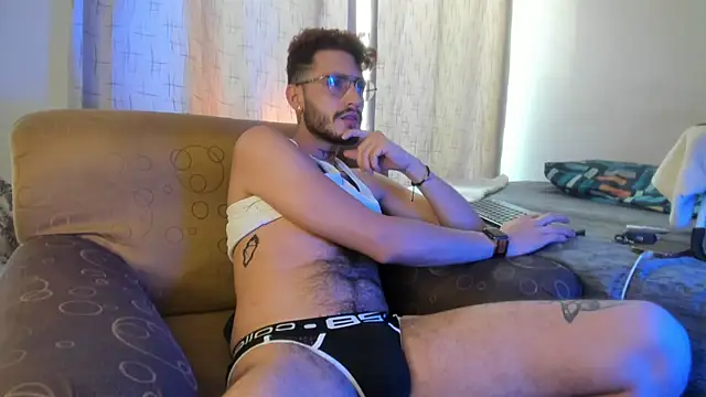 axel giracr online show from 01-26-25, 08:34