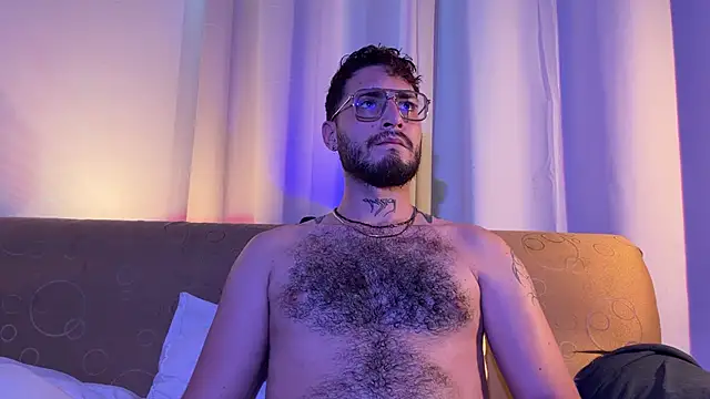 Snapshot of axel_giracr chatting on 02-19-26, 09:01 axel giracr online show from 02-19-26, 09:01