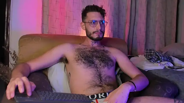 axel giracr online show from 01-25-25, 11:32