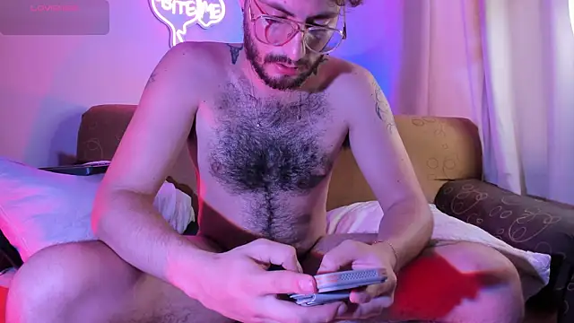 axel giracr online show from 12-17-25, 08:14