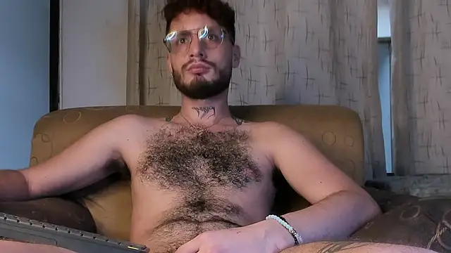 axel giracr online show from 02-22-25, 10:42