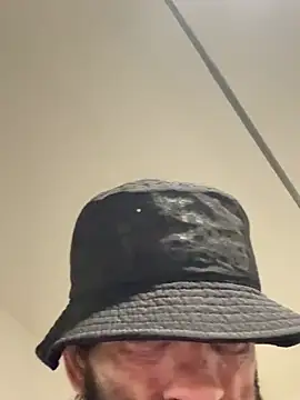 Sluckkkbigdk online show from 04-02-26, 10:33