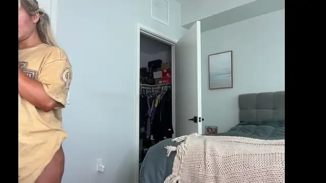 ElenaErickson online show from 02-25-26, 08:52