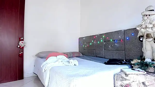 tom colinn online show from 11-17-25, 04:55