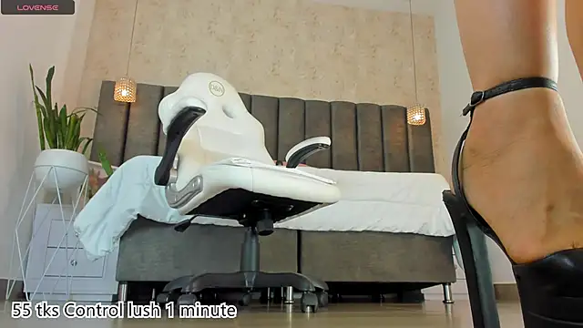 Liinda Saenz online show from 09-20-25, 11:48