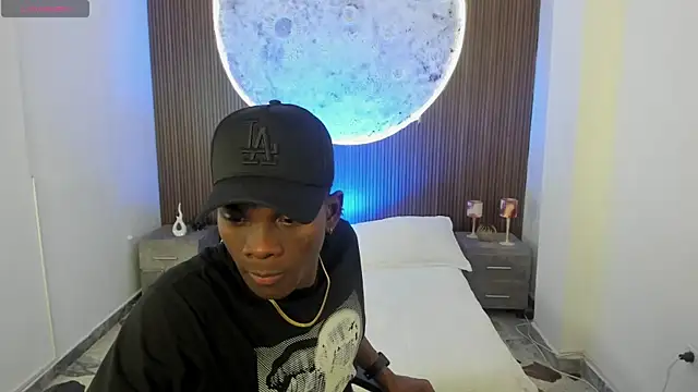 JacksonMuller  online show from 03-25-26, 01:54