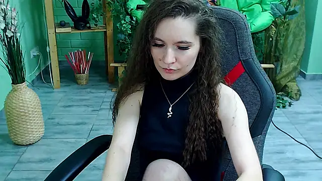 Miss Barbara  online show from 03-17-25, 10:08
