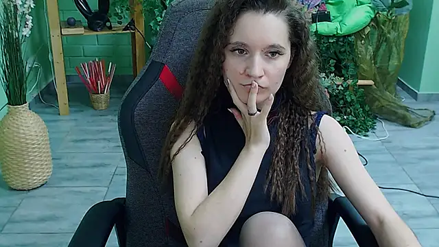 Miss Barbara  online show from 03-03-25, 10:42