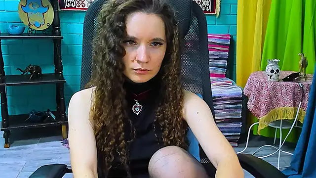 Miss Barbara  online show from 03-18-25, 12:39