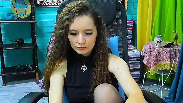 Miss Barbara  online show from 03-18-25, 06:50