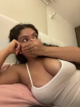 Nathcurly  online show from 10-14-25, 02:12