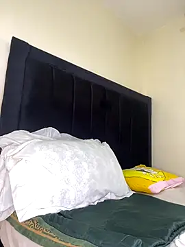 Sexy barb2 online show from 11-12-25, 09:57