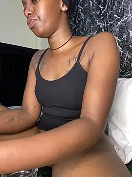 Snapshot of Sexy_barb2 chatting on 02-12-26, 07:13 Sexy barb2 online show from 02-12-26, 07:13