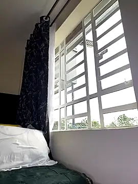 Sexy barb2 online show from 11-13-25, 08:40