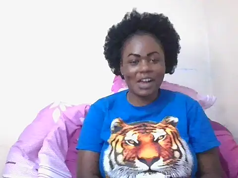 Snapshot of tanishacute chatting on 09-13-25, 07:47 tanishacute online show from 09-13-25, 07:47