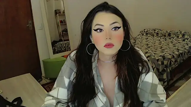 Snapshot of Sophie_Fantasys chatting on 06-26-26, 11:21 Sophie Fantasys online show from 06-26-26, 11:21