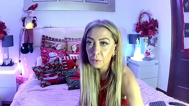 EvelinaGrey online show from 12-18-25, 09:03