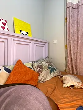 hot daily online show from 09-28-25, 01:45