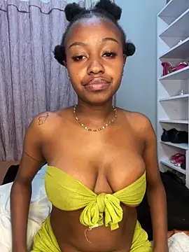 hot daily online show from 11-08-25, 12:03