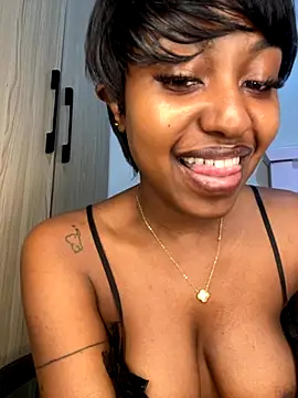 hot daily online show from 10-08-25, 08:31