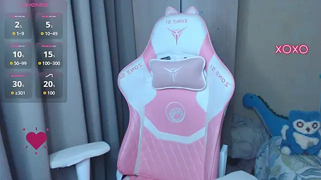 LeahGottty online show from 12-17-25, 02:16