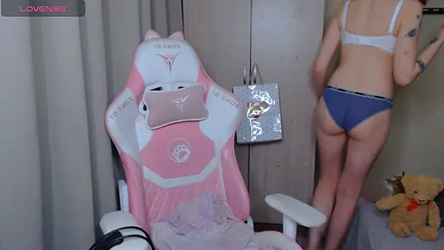 LeahGottty online show from 10-09-25, 10:32