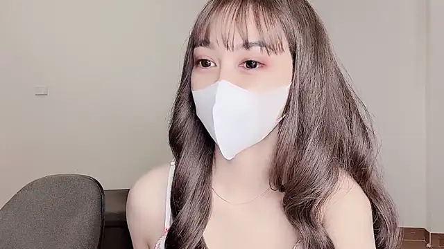 Snapshot of Mono-Stewardesss chatting on 02-25-25, 04:24 Mono-Stewardesss online show from 02-25-25, 04:24