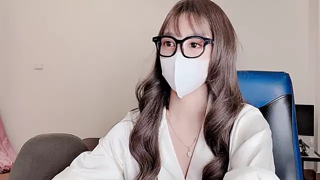 Snapshot of Mono-Stewardesss chatting on 12-27-24, 01:28 Mono-Stewardesss online show from 12-27-24, 01:28